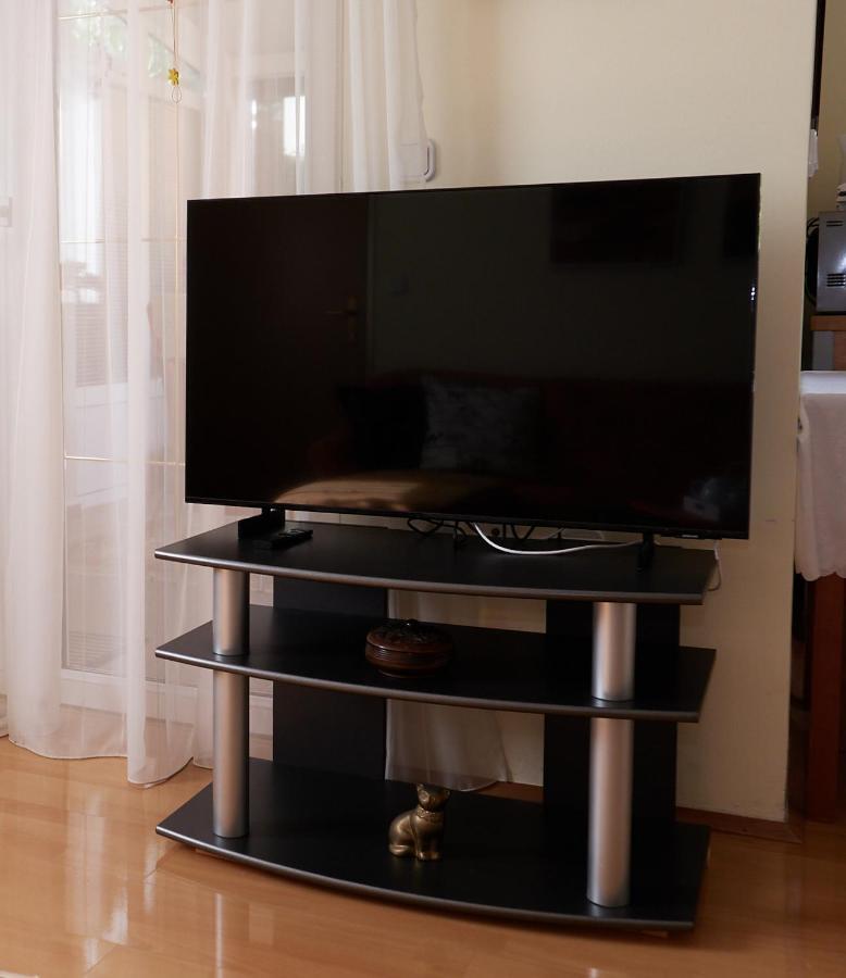 Apartman Nelamore - Krk Town, 300 Meters To The Beach Exterior foto