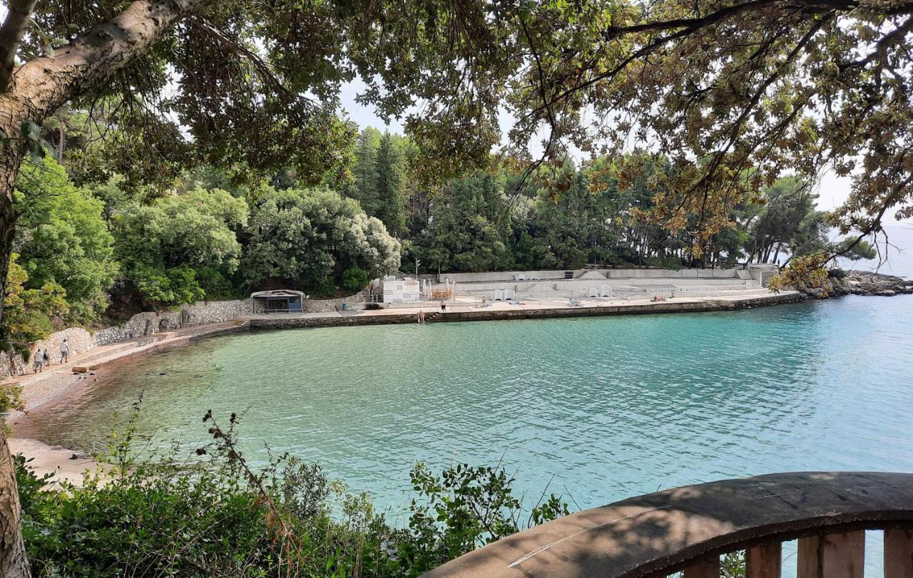Apartman Nelamore - Krk Town, 300 Meters To The Beach Exterior foto