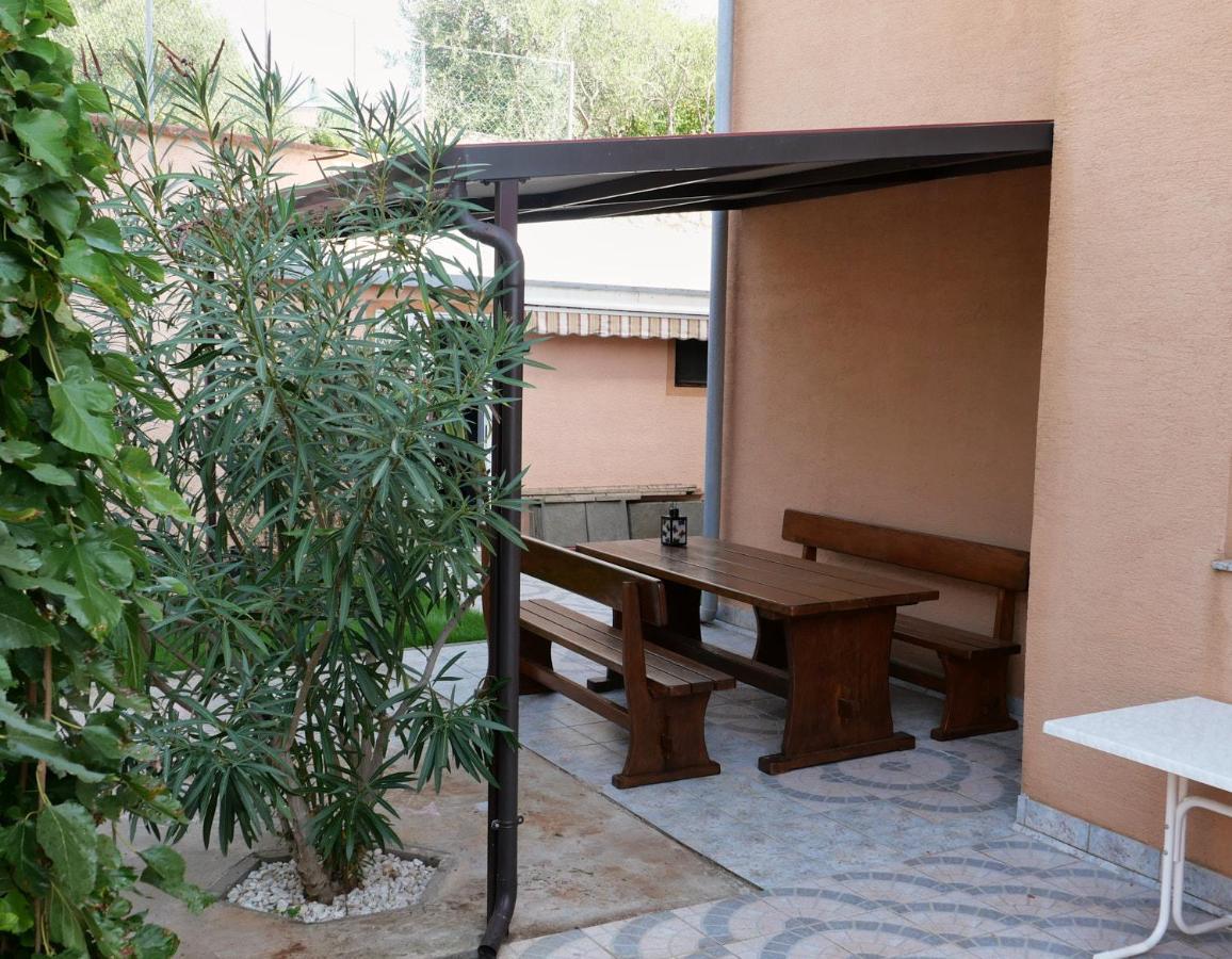 Apartman Nelamore - Krk Town, 300 Meters To The Beach Exterior foto